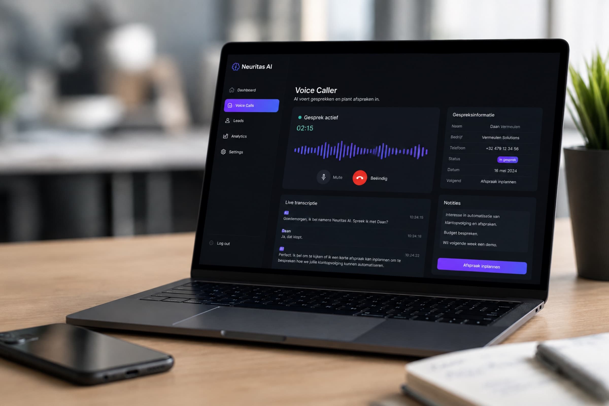 Voice Caller-scherm van Neuritas AI met de transcriptie van een lopend gesprek